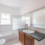 Casa Bella Vista - Fantastic Spacious With Beautiful Views Views Of The Algarvian Mountains, Monchique