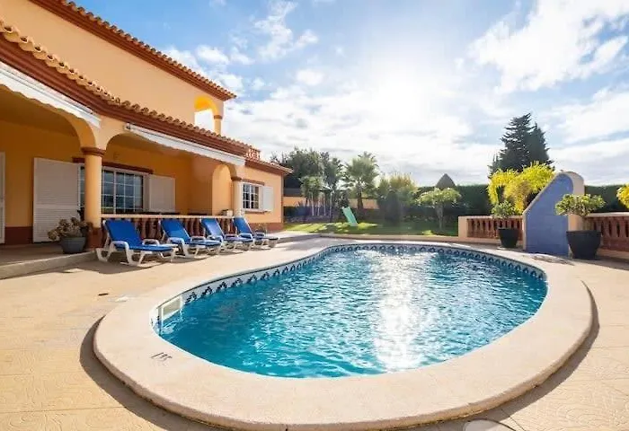 Dom wakacyjny Casa Bella Vista - Fantastic Spacious With Beautiful Views Views Of The Algarvian Mountains, Monchique *