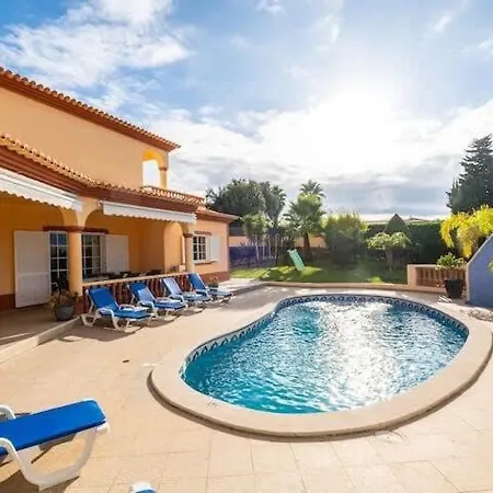 Casa Bella Vista - Fantastic Spacious With Beautiful Views Views Of The Algarvian Mountains, Monchique Vakantiehuis *