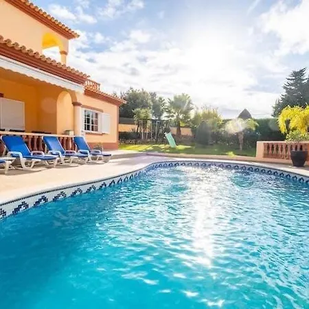 Casa Bella Vista - Fantastic Spacious With Beautiful Views Views Of The Algarvian Mountains, Monchique Estombar