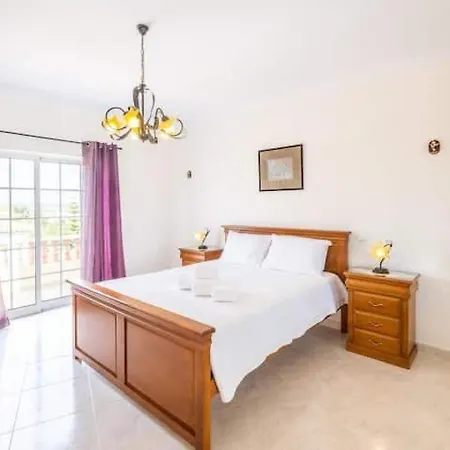 Casa Bella Vista - Fantastic Spacious With Beautiful Views Views Of The Algarvian Mountains, Monchique