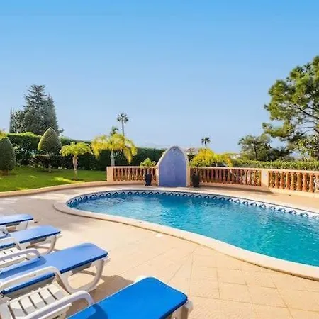 Vakantiehuis Casa Bella Vista - Fantastic Spacious With Beautiful Views Views Of The Algarvian Mountains, Monchique *