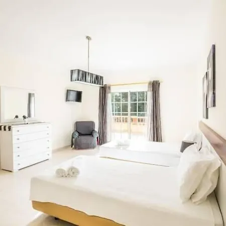 Casa Bella Vista - Fantastic Spacious With Beautiful Views Views Of The Algarvian Mountains, Monchique *
