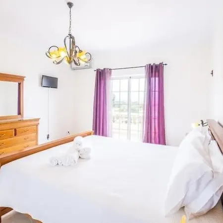 Casa Bella Vista - Fantastic Spacious With Beautiful Views Views Of The Algarvian Mountains, Monchique