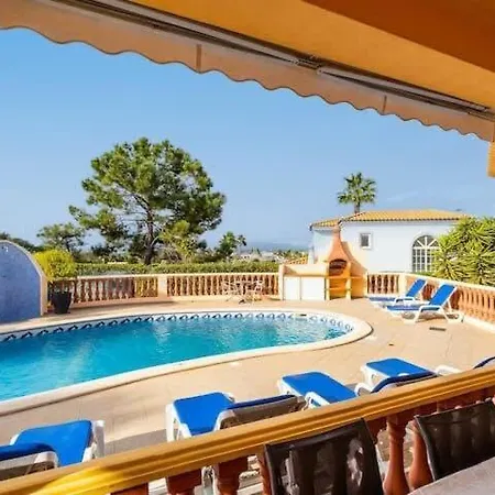 Casa Bella Vista - Fantastic Spacious With Beautiful Views Views Of The Algarvian Mountains, Monchique Estombar