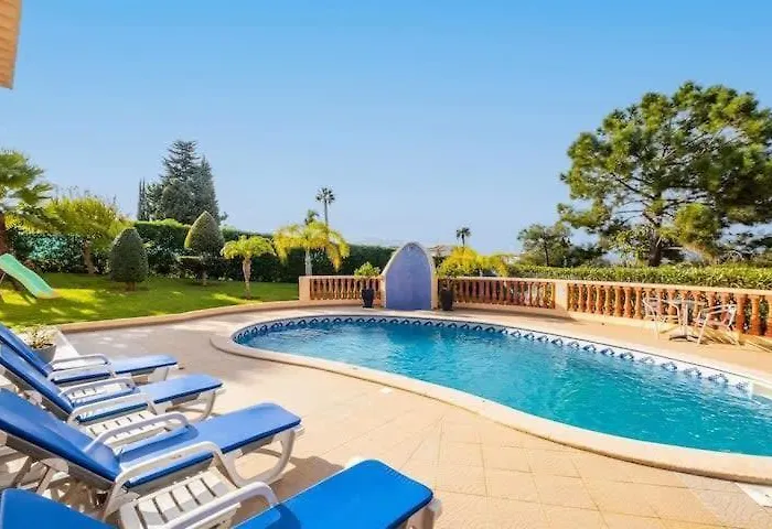 別荘 Casa Bella Vista - Fantastic Spacious With Beautiful Views Views Of The Algarvian Mountains, Monchique *